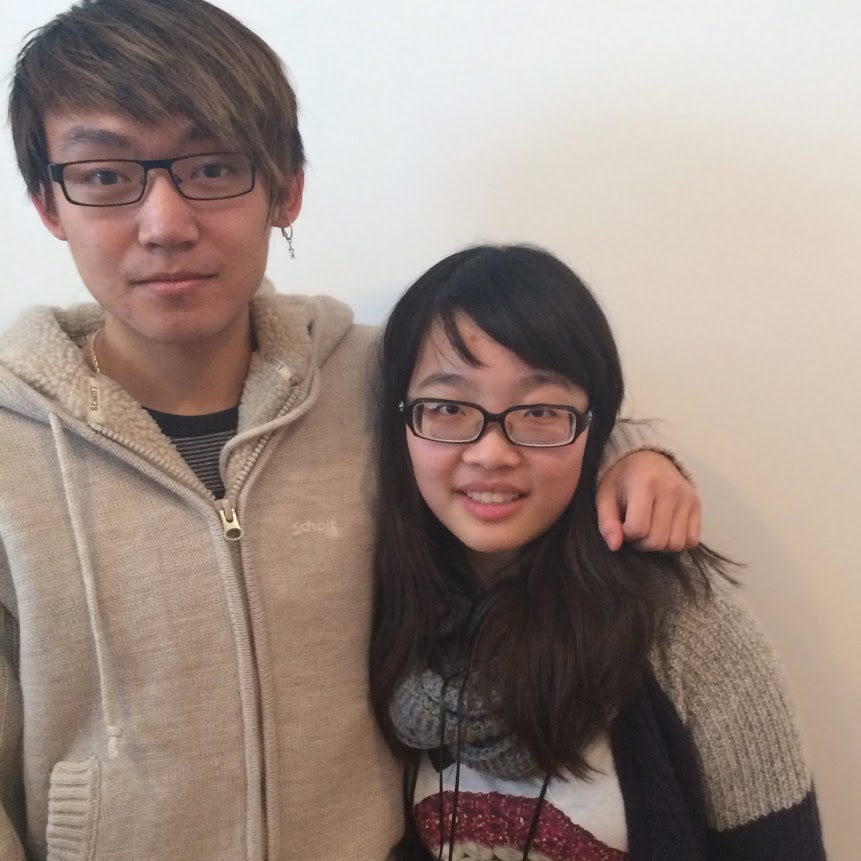 Original Japan Top 10 hosts, Tim and Sandra (2013-2015).